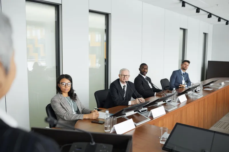 Outgrowing the Room: The Structural Risks of Advisory Relationships That No Longer Fit Your Wealth